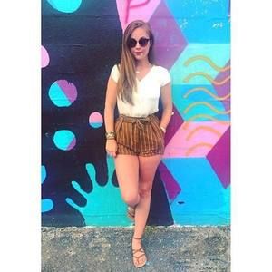 Meet your Posher, Alison